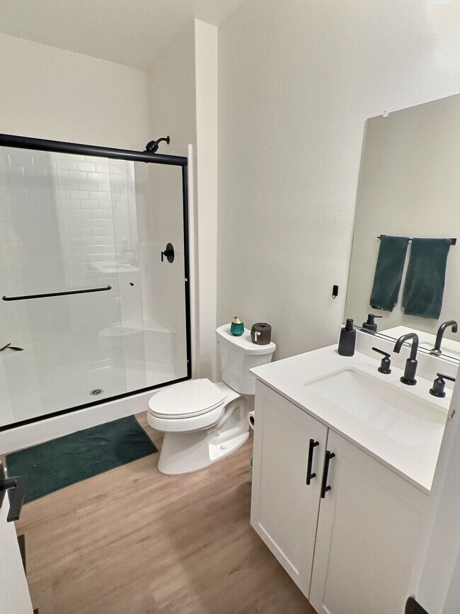 Building Photo - 27589 Sanctuary Ct