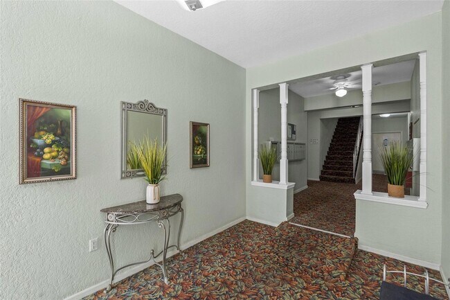 Building Photo - 2180 NE 67th St