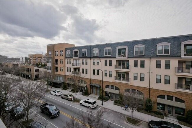 Building Photo - 426 Bill Kennedy Wy SE