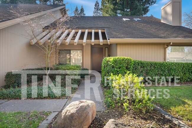 Building Photo - 1920 Gold Nugget Pl