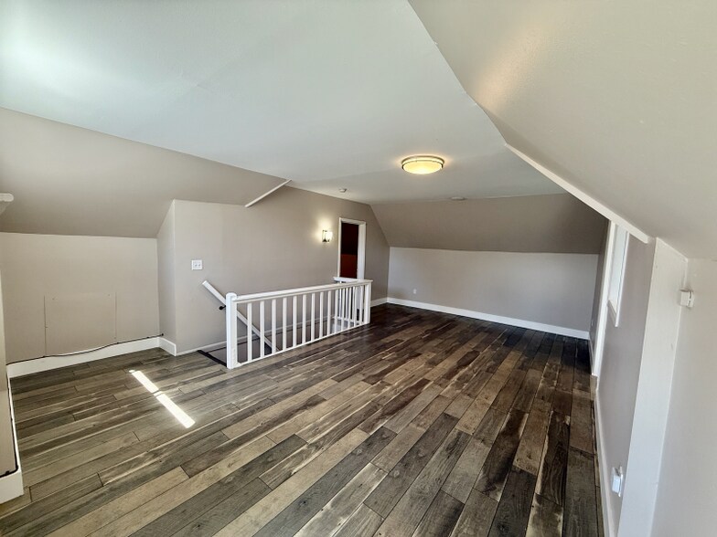 Building Photo - 1148 Josephine St