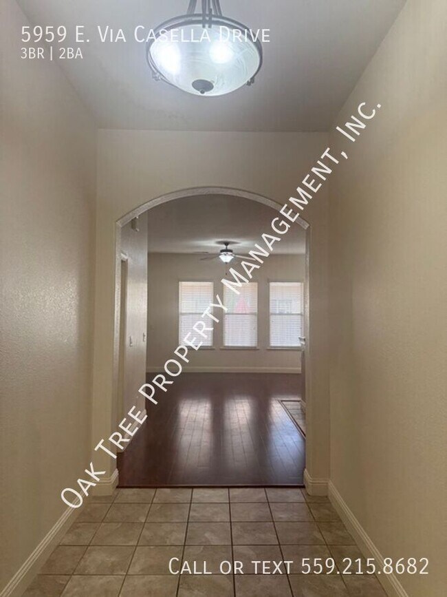 Building Photo - 5959 E Via Casella Dr