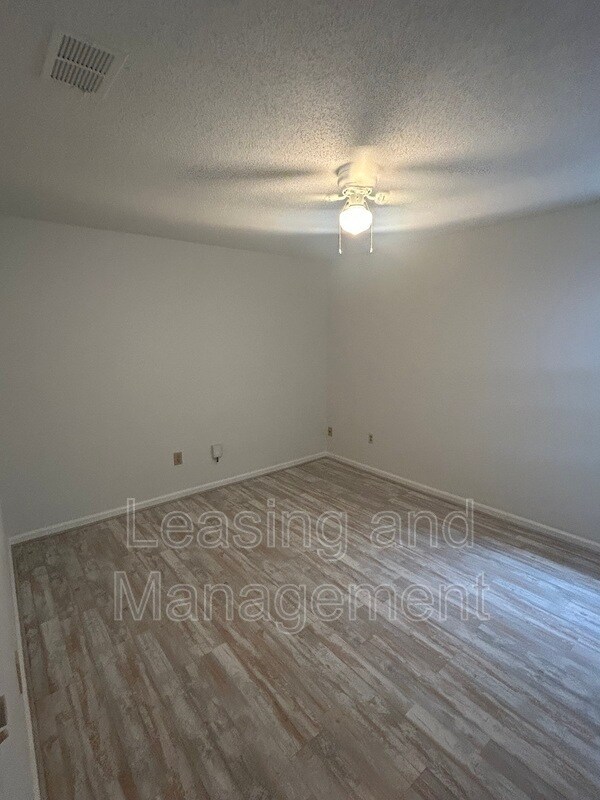 Building Photo - 7744 Rosin Dr