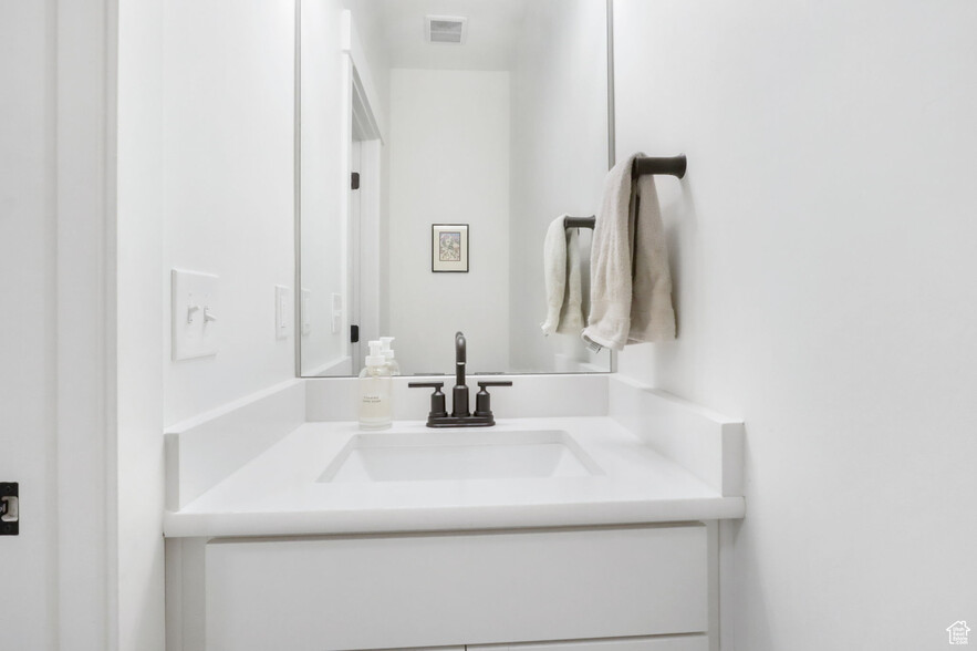 Building Photo - 5176 N Marble Fox Way