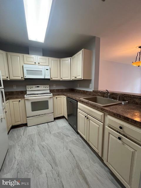 Building Photo - 4403 Silverbrook Ln