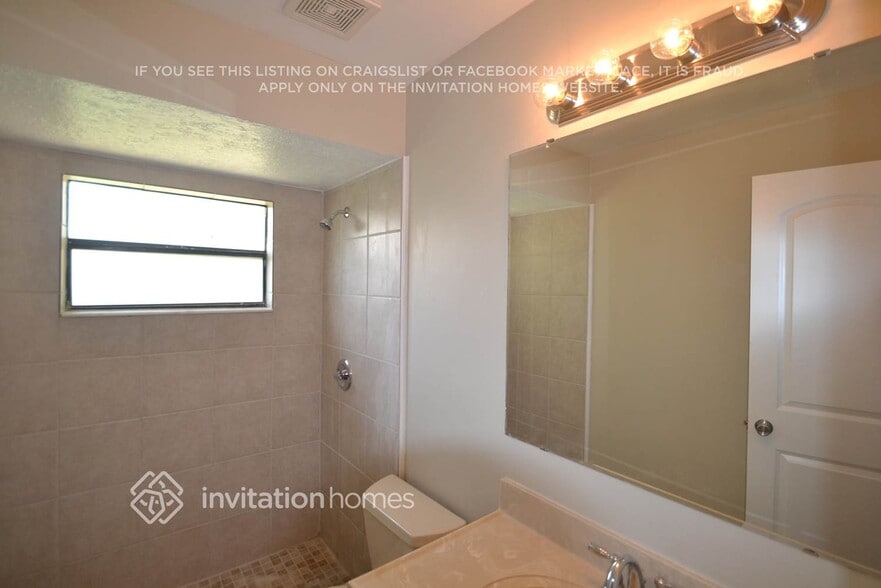 Building Photo - 156 Honeywood Dr