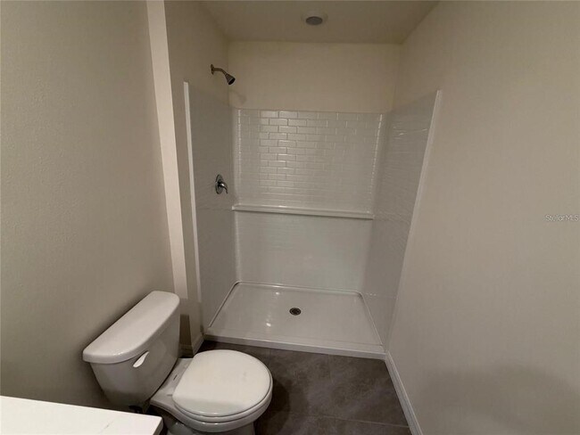 Building Photo - 6685 SW 81st Lp