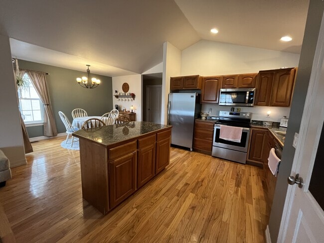 Building Photo - 312 High Meadows Dr