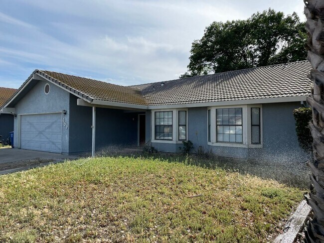 Building Photo - 459 Ranchwood Dr