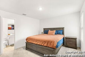 Building Photo - 715 Wildcatters Wy