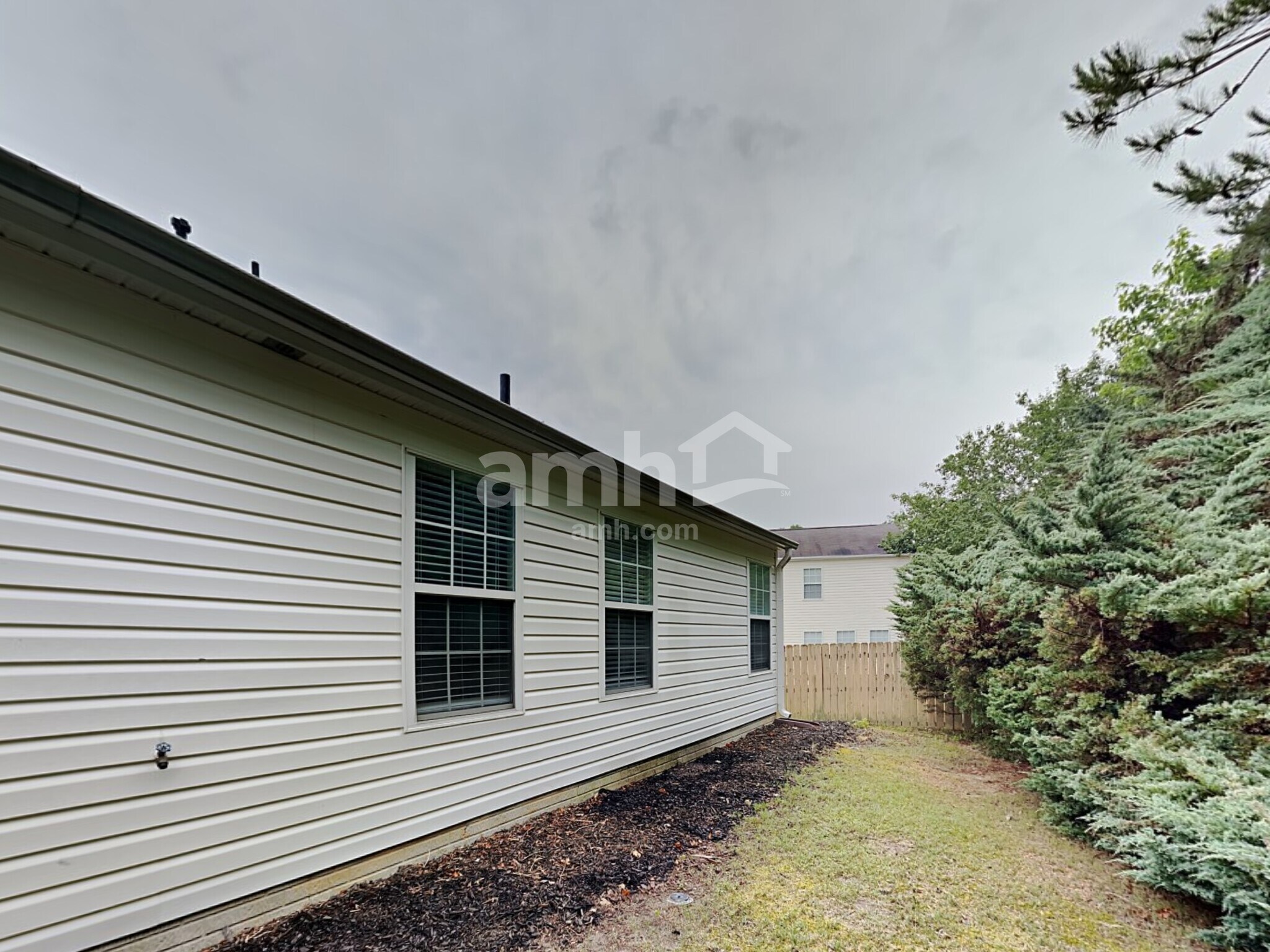 Building Photo - 1137 Eastmill Cove