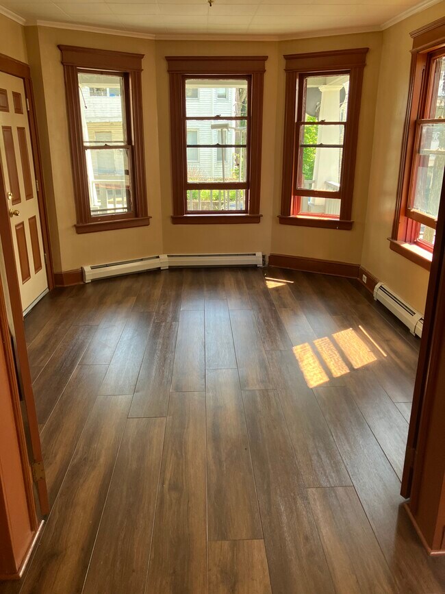 109 Rose St 109 Rose St Waterbury CT 06704 Apartment Finder