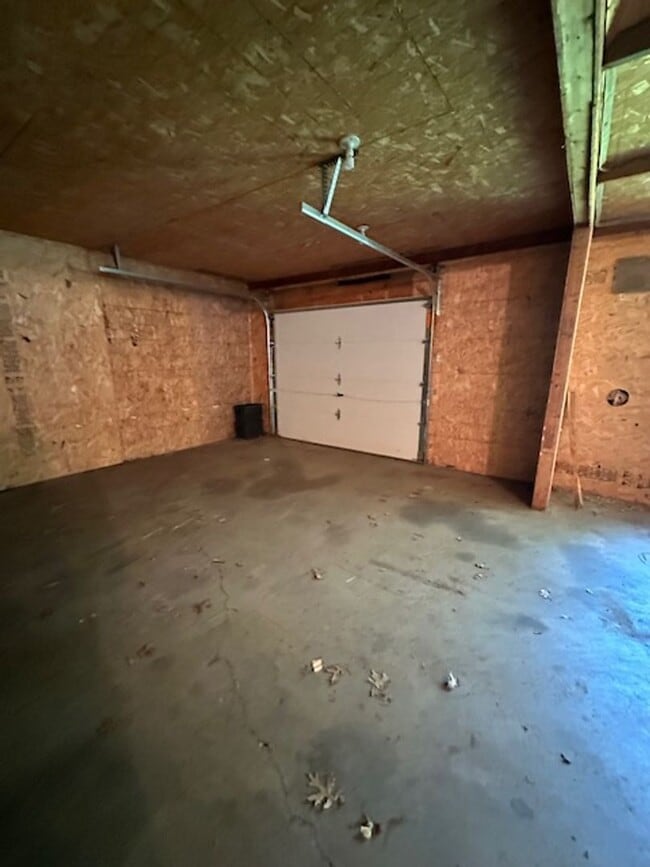 Building Photo - 4 Bedroom Single Family Home - Pequot Lakes