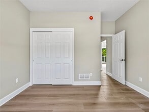 Building Photo - 1119 Wall Rd