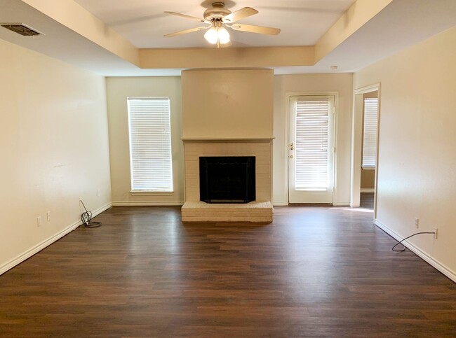 Building Photo - Beautiful 3 Bedroom, 2 Bath Home in Flint!