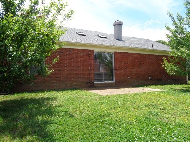 Building Photo - 7112 Kings Grant Cv