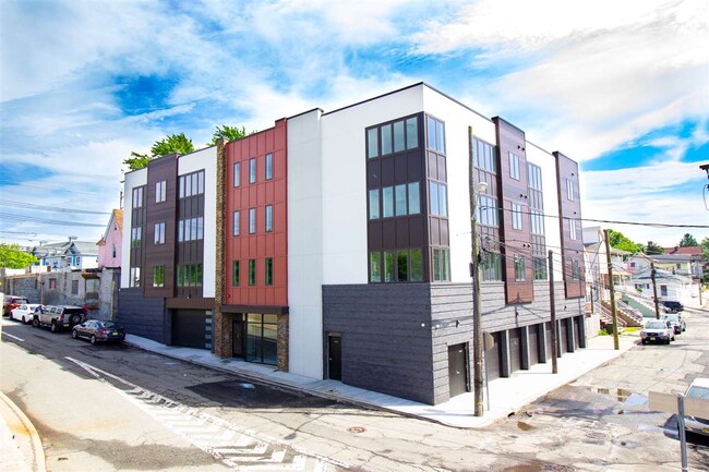 Building Photo - 4810 Aschoff Pl