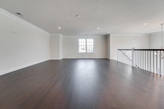 Building Photo - 22 Silent Nest Wy