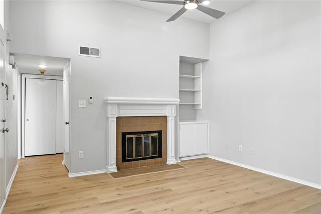 Building Photo - 606 Bellaire Dr