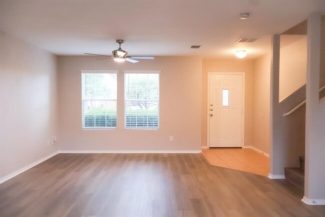 Building Photo - 3632 Double Diamond