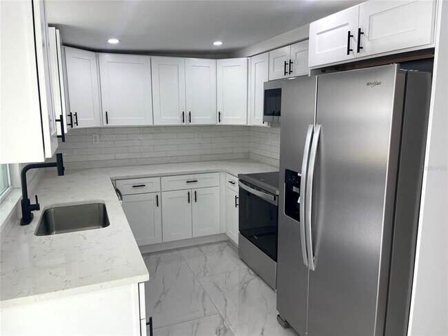 Building Photo - 3717 Belmont Blvd