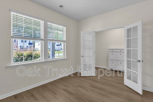 Building Photo - 238 Firewheel Ct