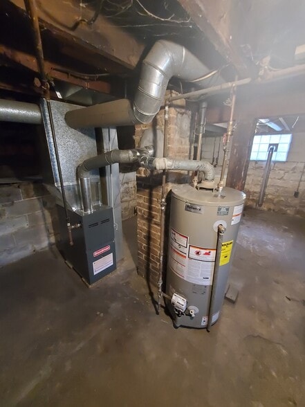 Building Photo - 2642 Riordan St