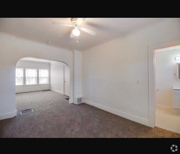 Unit Interiors - Erie Apartments