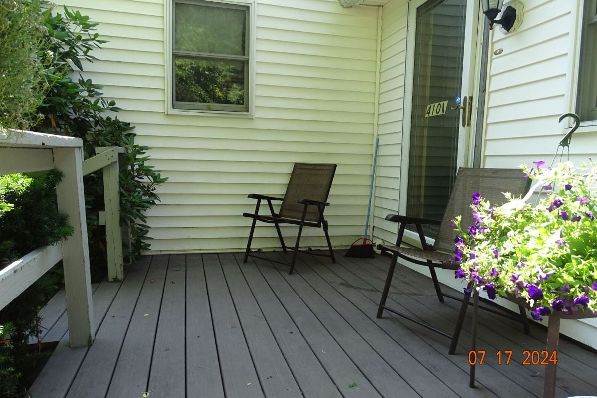 Building Photo - 410 Bald Hill Rd