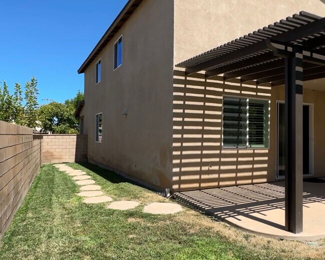 Building Photo - 31029 Branding Iron Ct