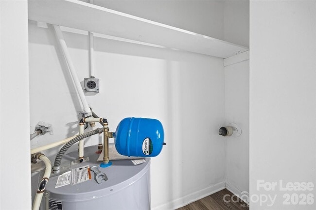 Building Photo - 9119 Spyglass Pl