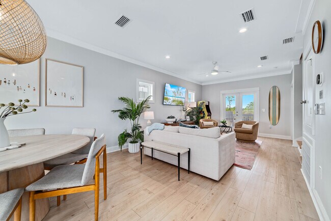 Building Photo - Orange Beach