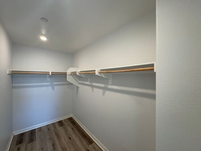 Building Photo - Modern Turn-Key Three-Story Townhome