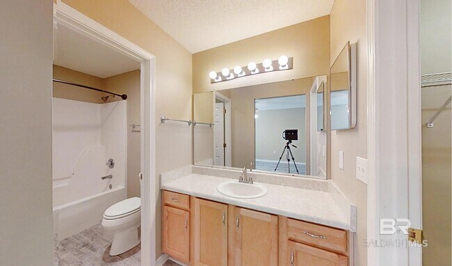 Building Photo - 22410 Beaver Creek Ln