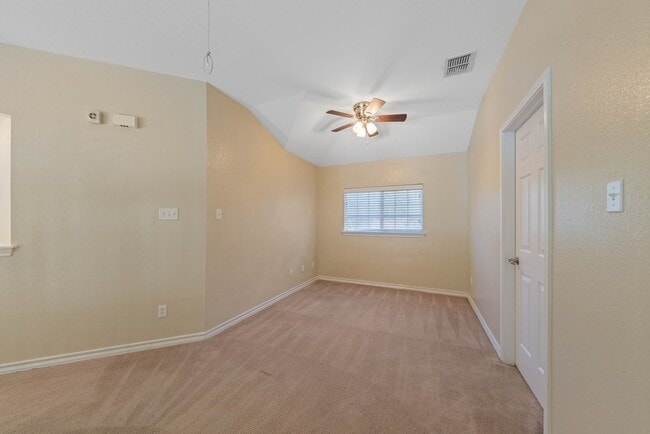 Building Photo - 146 Lindseys Cove