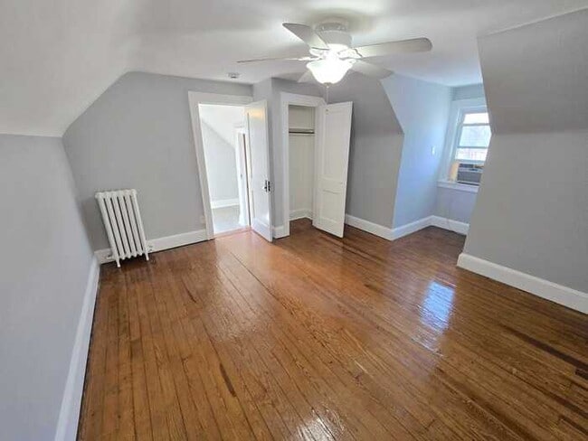 Building Photo - 3504 Chesapeake Blvd