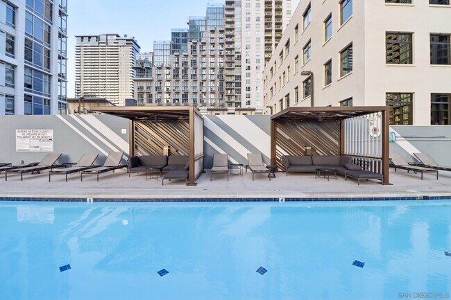 Building Photo - 1262 Kettner Blvd