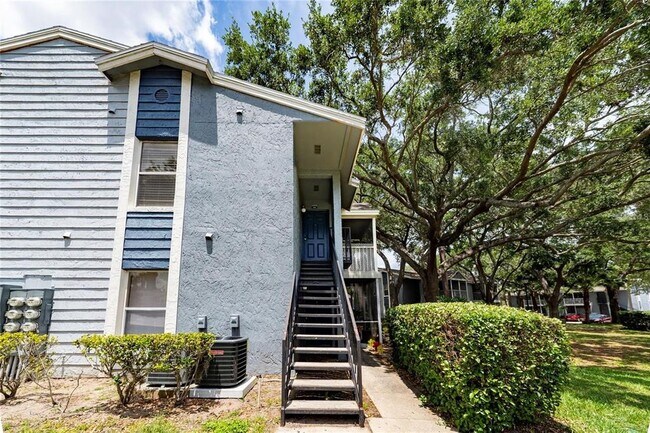 Building Photo - 3849 Bay Club Cir