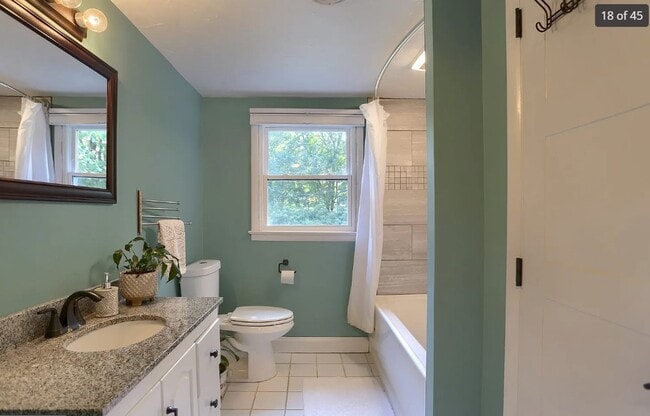 Building Photo - 429 S President Ave