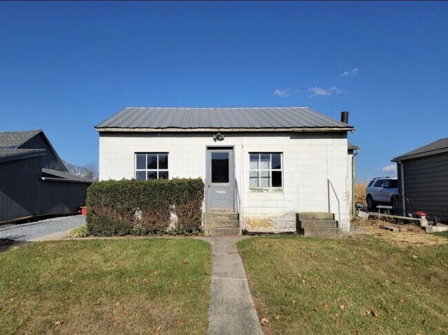 Building Photo - 36 Stevens Rd