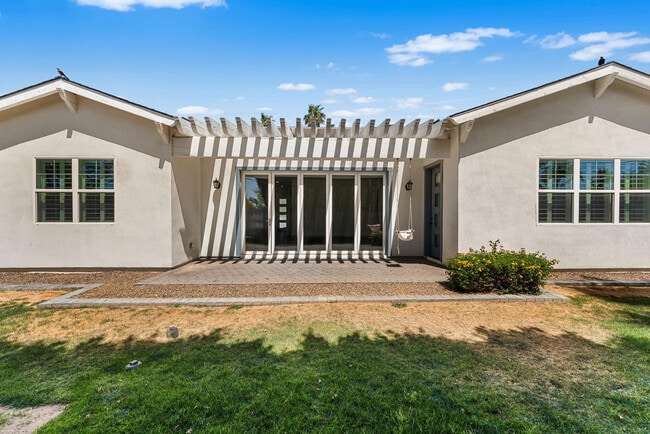 Building Photo - 4145 E Campbell Ave