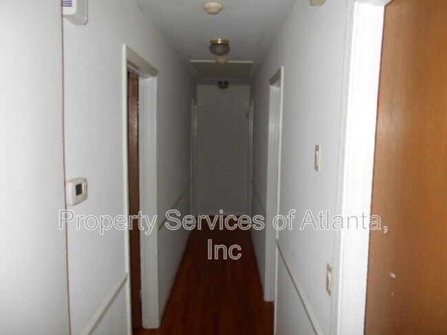 Building Photo - 1827 Galilee Ct