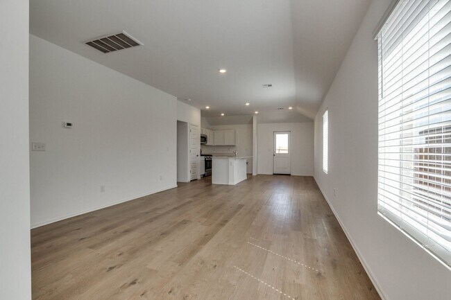 Building Photo - New Construction Living in Yukon's Redstone Ranch
