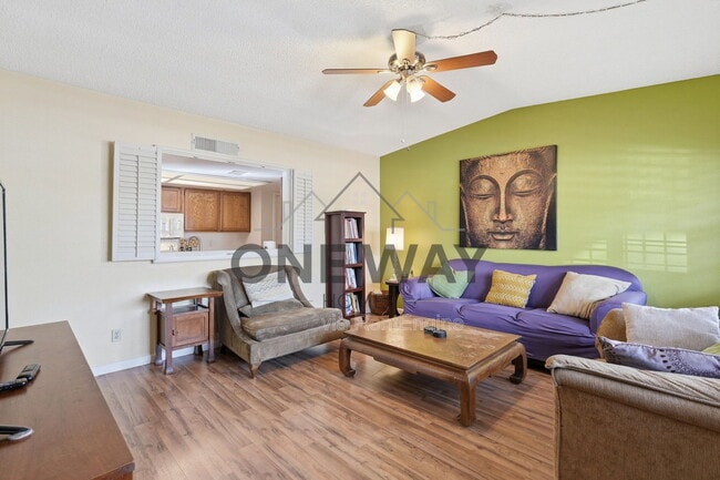 Building Photo - 2929 E Broadway Rd