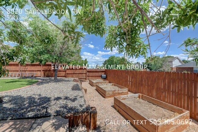 Building Photo - 8020 Saddlebrook Ave NW