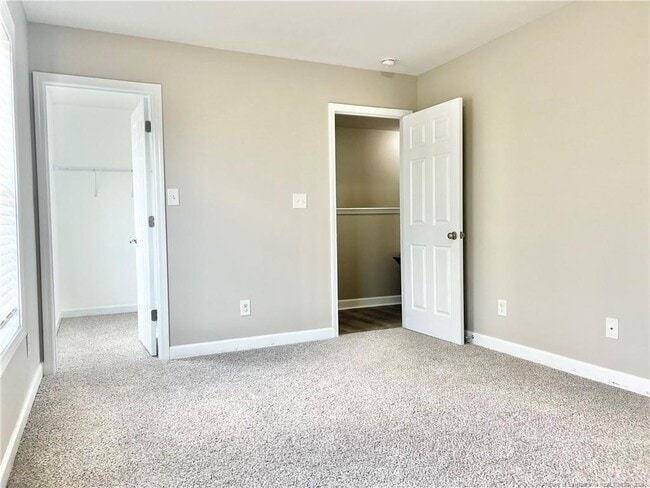 Building Photo - 1523 Rough Rider Ln