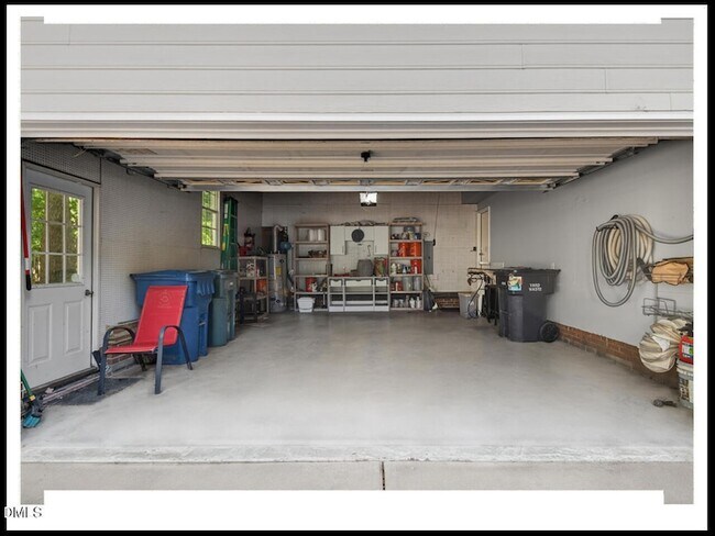 Building Photo - 5207 Tahoe Dr