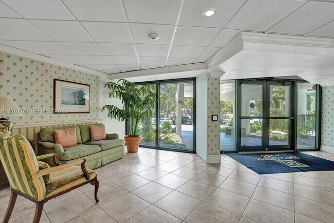Building Photo - 1101 River Reach Dr