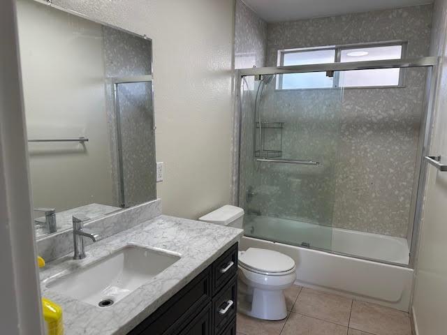 Building Photo - 866 N 15th St