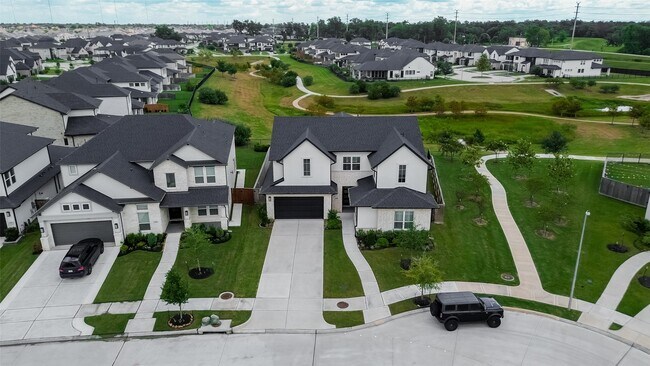 Building Photo - 4906 Tanyard Manor Dr